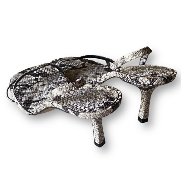 VINCE CAMUTO Kitten Heel Slingback Sandals 
Snake-print Leather 3”  Size 9 1/2 - Picture 10 of 14